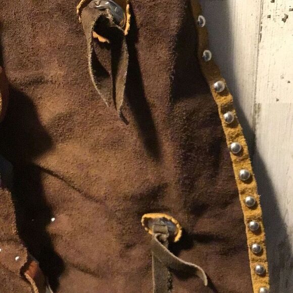 Vintage, authentic rawhide, leather child size chaps from 22 inches to 32 inch w - Picture 4 of 8